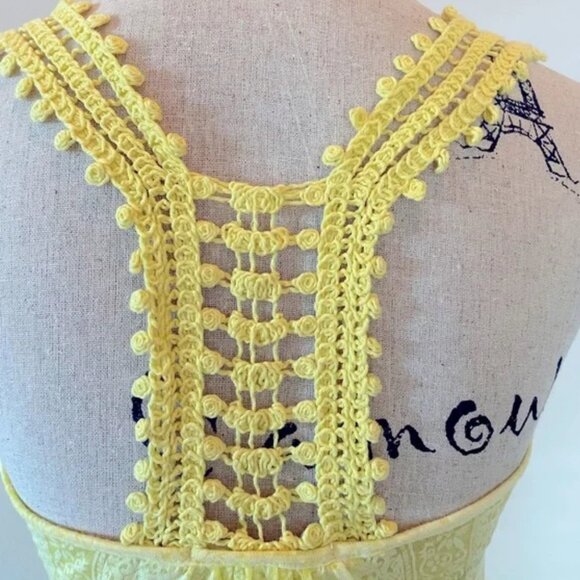 Charlotte Russe Vintage Y2K Scoop Neck Racerback Tank Top Size Small - Picture 3 of 5